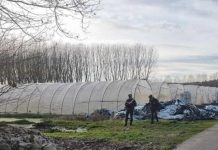 U qëllua me një plumb në kokë, vritet 25-vjeçari shqiptar! Trupin e kishin mbuluar rërë